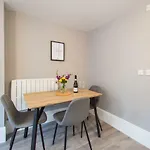 Apartment One Moorgate View *