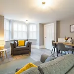 Apartment One Moorgate View